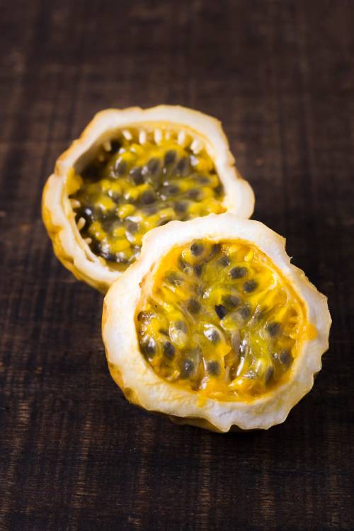 Granadilla (Golden passion fruit)
